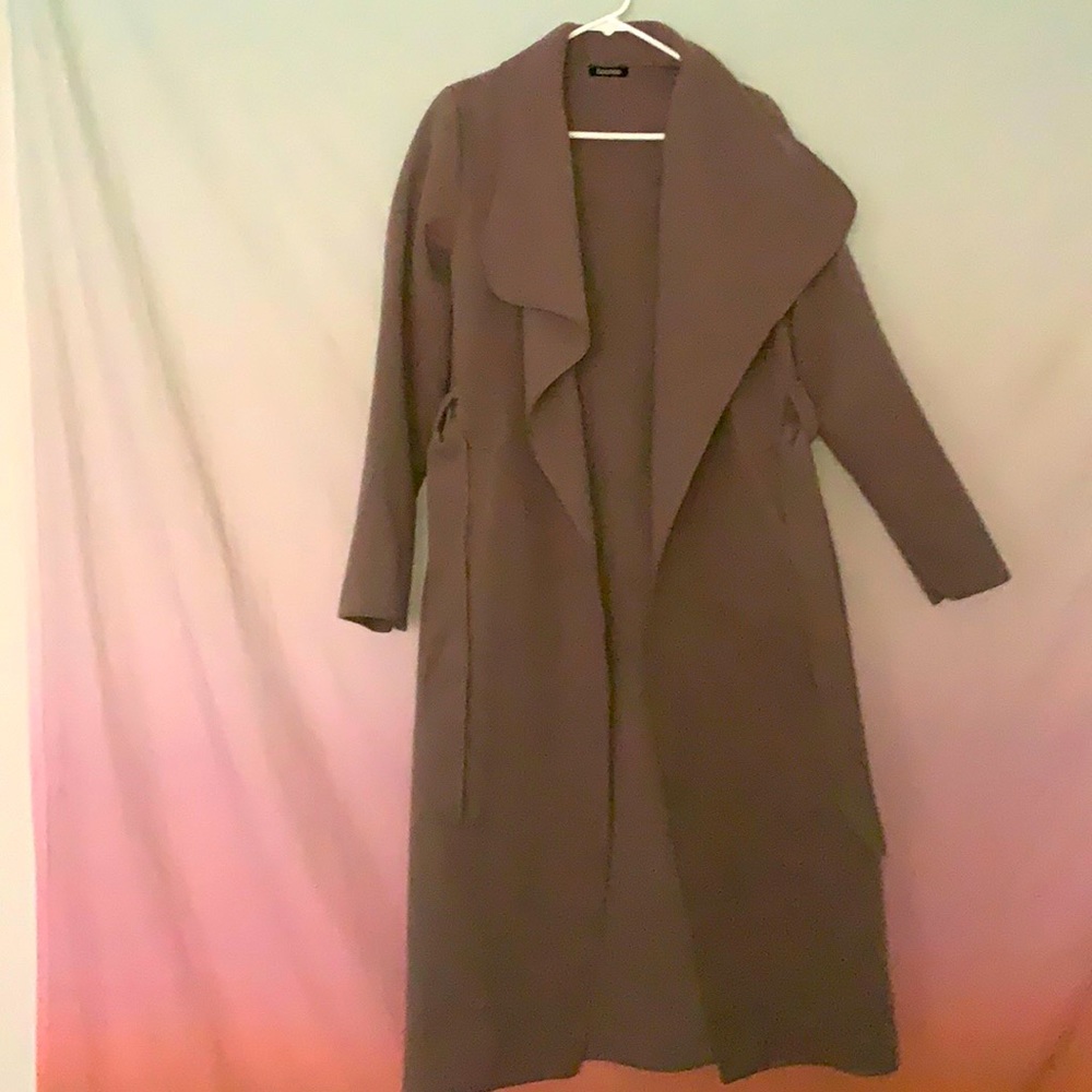 Cute trench